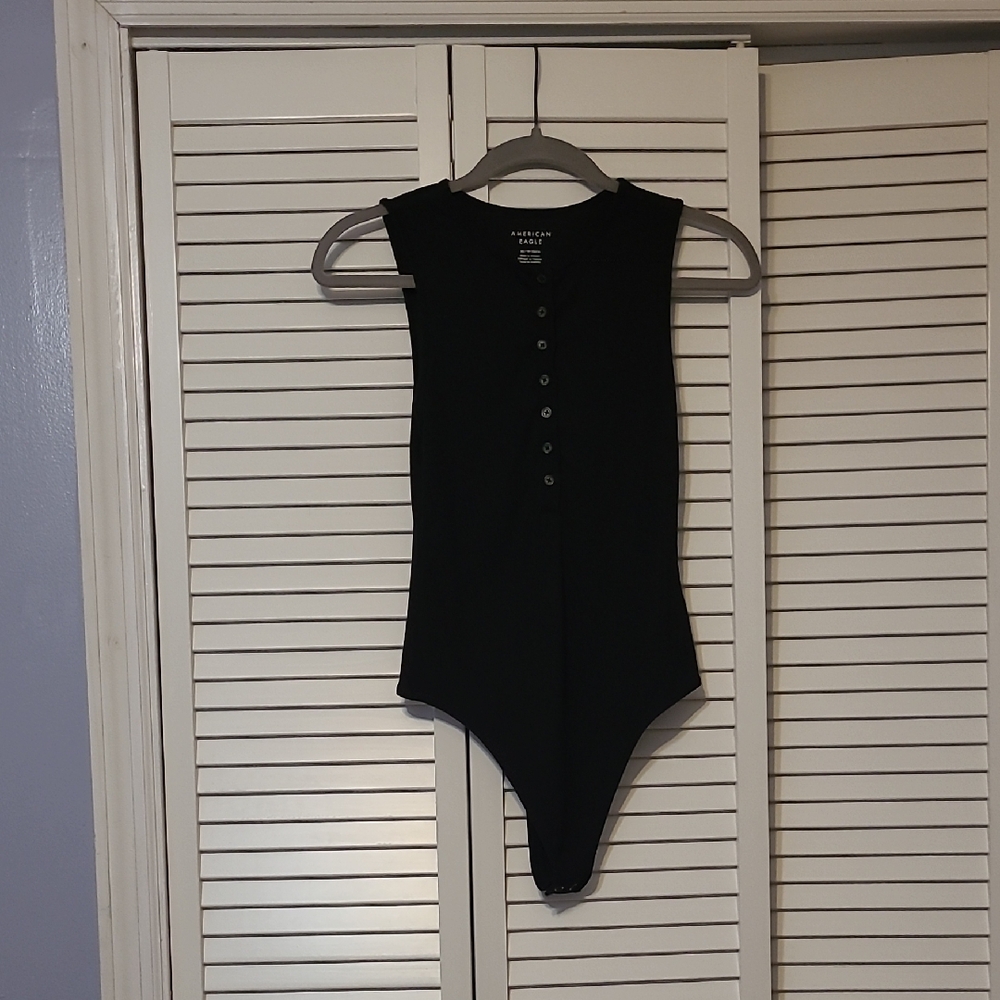 American Eagle Outfitters Black Sleeveless Bodysuit